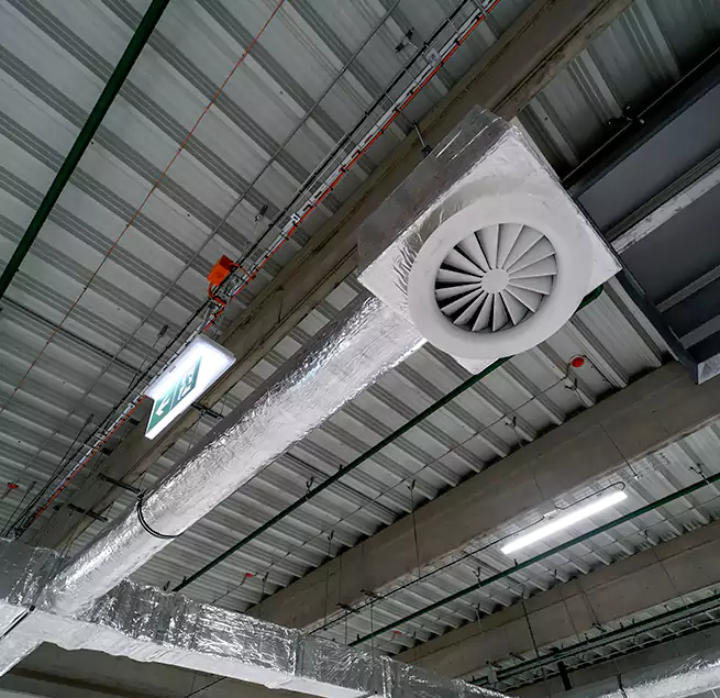 Why Homeowners & Businesses Trust Us in Pekin, IL?